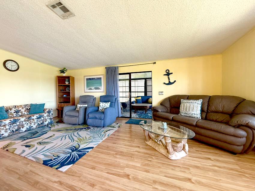 4208 Lake View Dr S a Ellenton, FL Mobile or Manufactured Home for Sale